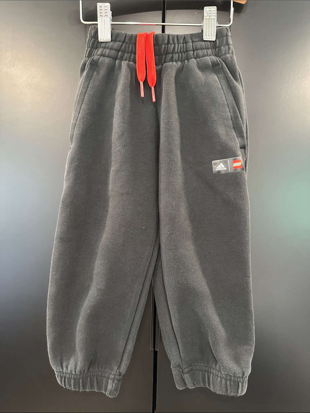 Adidas x LEGO Kids Black Sweatpants Joggers Red Drawstring Size‎ 2T